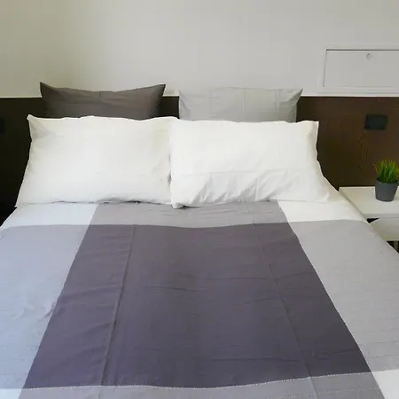 Pensjonat Centro Storico - Fermata Montesanto Neapol